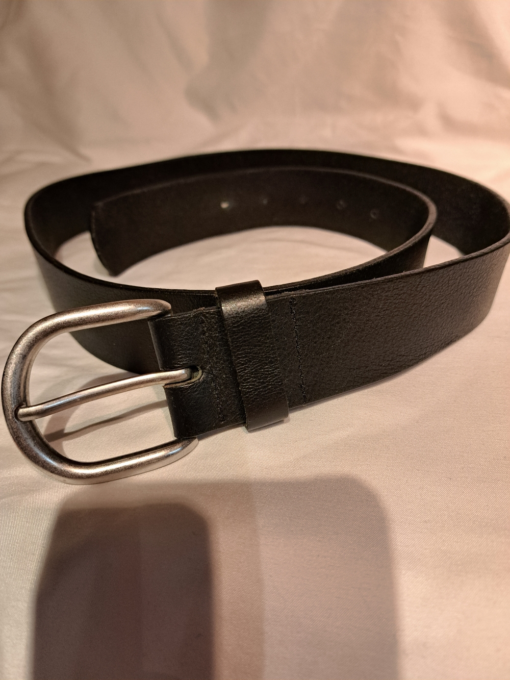 Classic Black Leather Men's Belt with Silver Buckle